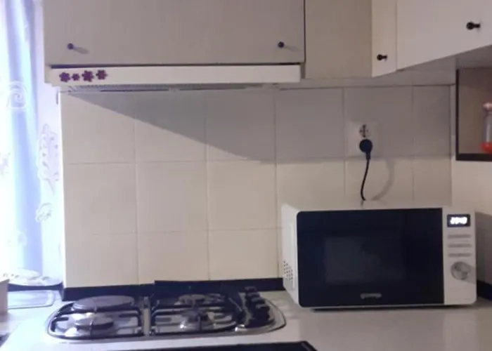 Lovely Old City-center Apartman